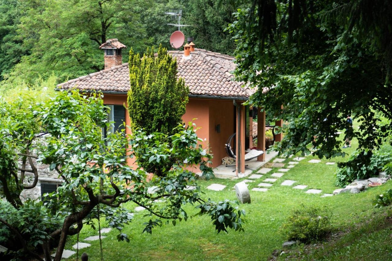 Il Mulino Di Valeria Hotel Canzo Buitenkant foto