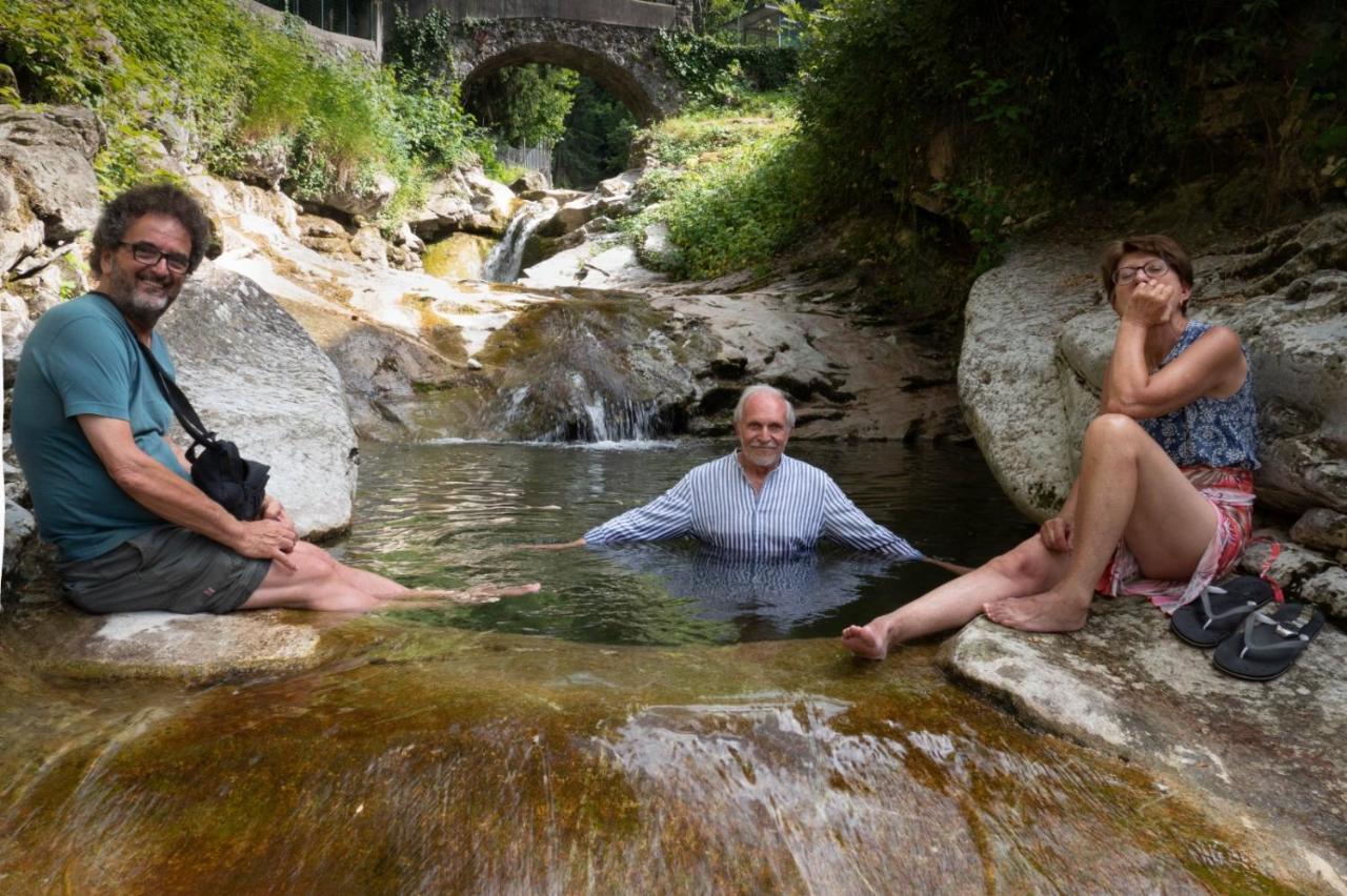 Il Mulino Di Valeria Hotel Canzo Buitenkant foto